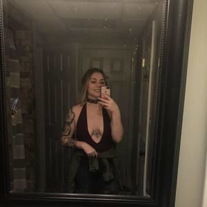 Meet your Posher, Alexis